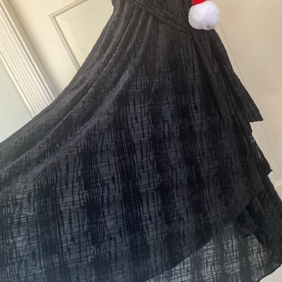DKNY Rockstar BEST DRESS EVER Black Texture Wrap Dress Size 8 - Picture 7 of 9